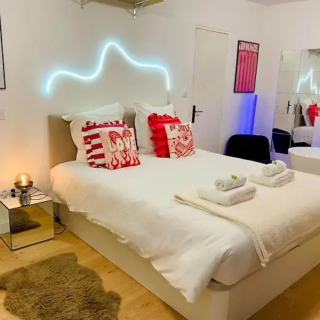 Pandora Romantique, Baignoire,clim, Wifi *